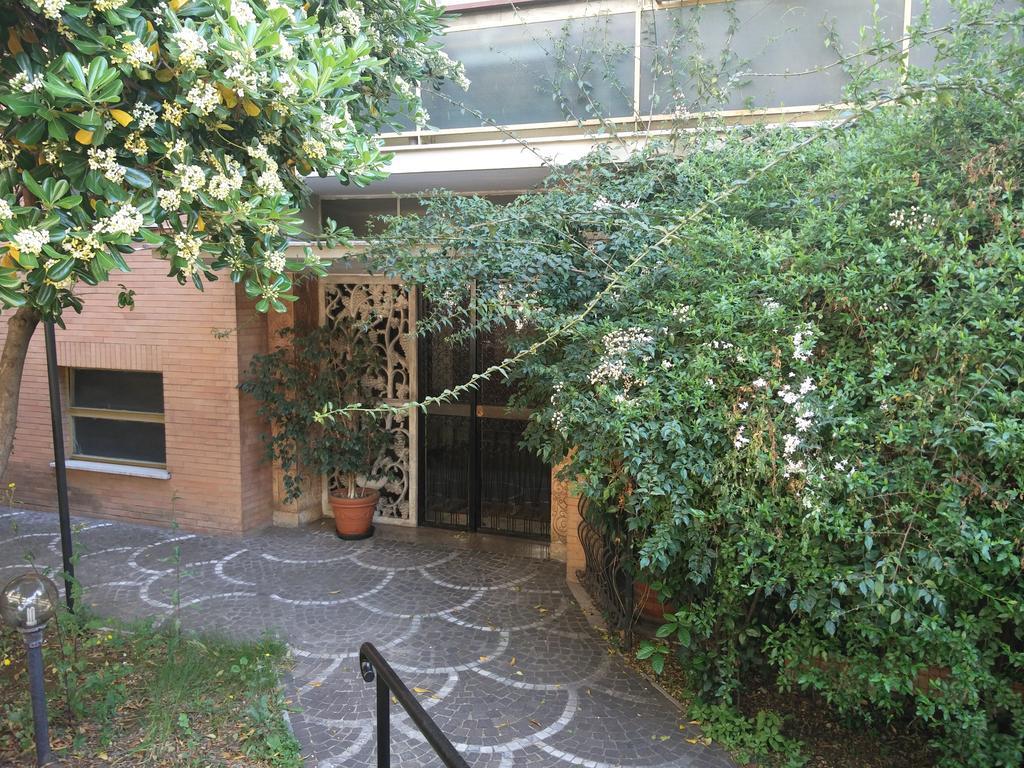 Bed & Breakfast Vatican Doors *